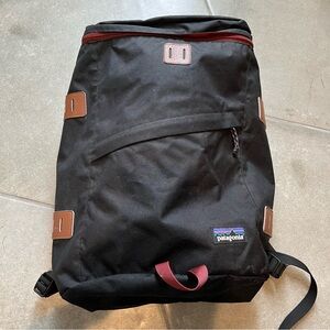 Black Patagonia Toromiro Backpack 22L